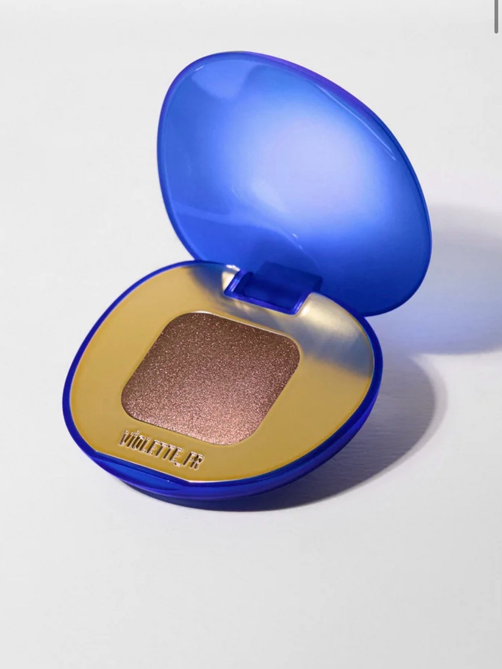 NEW! Violette_Fr Feather Shimmer Veil
PLUME EYESHADOW - Bronze d’Or